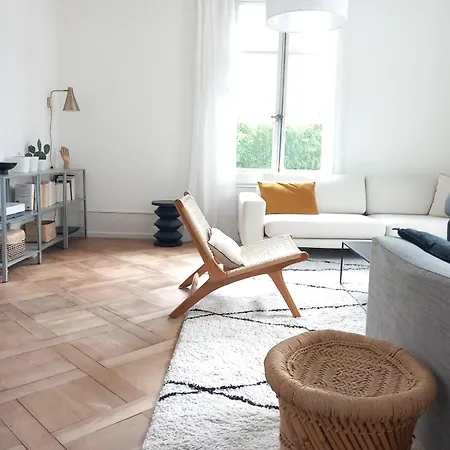 Et Jardin Pres Du Apartment Nidau