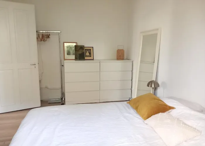 Et Jardin Pres Du דירה *