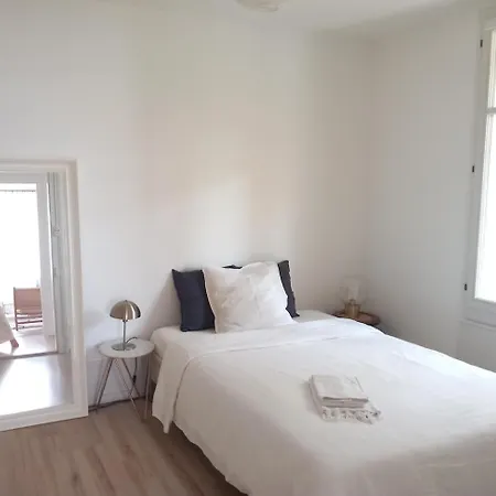 Et Jardin Pres Du * Nidau